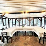комплекс орлово гнездо Beli Iskăr
