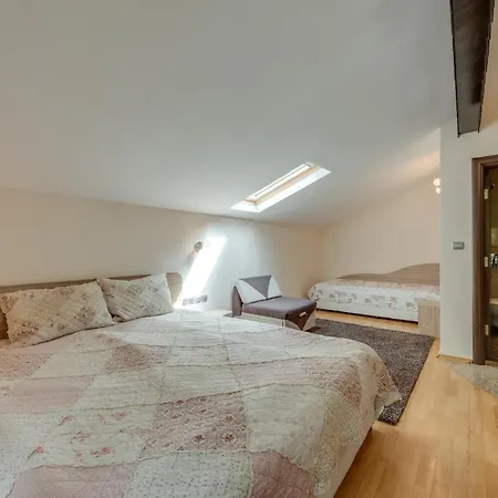 комплекс орлово гнездо * Beli Iskar