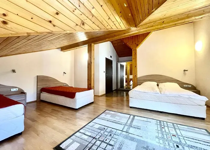 комплекс орлово гнездо Хотел