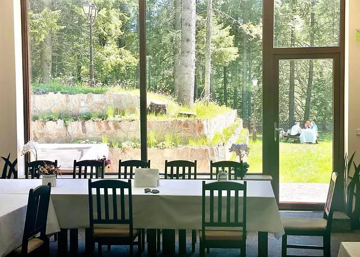 комплекс орлово гнездо Хотел