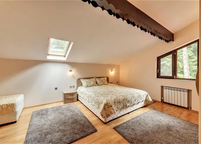 комплекс орлово гнездо Хотел