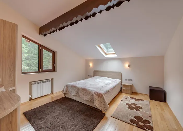 Хотел комплекс орлово гнездо *