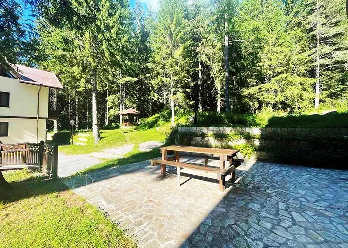 комплекс орлово гнездо Бели искър